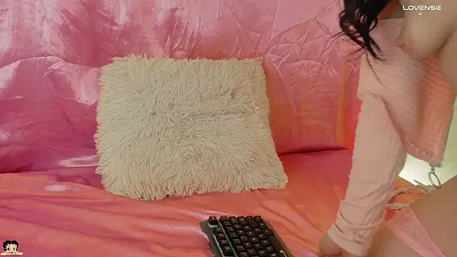  Rouse v online show from November 24, 4:53 pm