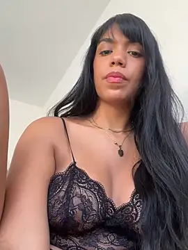 -Naomyy- online show from April 15, 9:26 pm