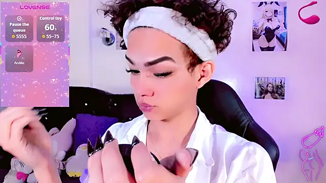 Elissa taylor  online show from November 11, 7:11 pm