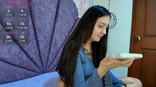 alaia collway  online show from June 5, 6:36 pm