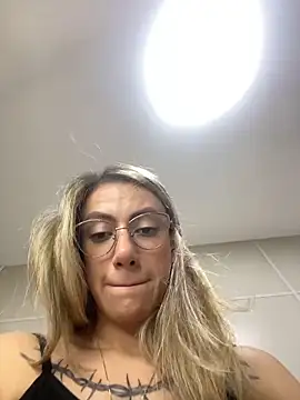 Loira strip online show from February 13, 2:35 am