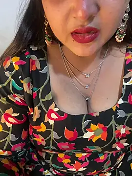 Ayesha mahi online show from March 18, 8:52 am