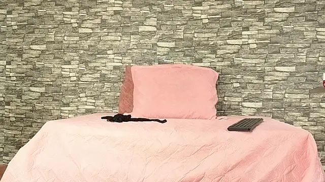 alondrabigtits online show from December 22, 11:35 am