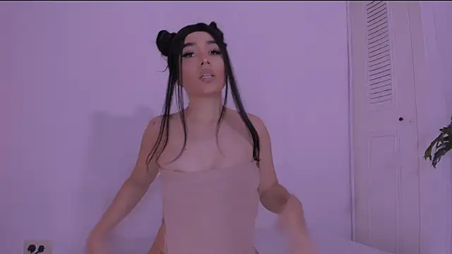 Miiafoxxx online show from September 30, 2:28 am