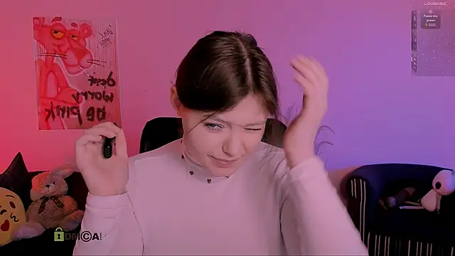 nikole kitt online show from January 18, 9:11 pm