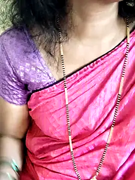 anuradha1432 online show from September 26, 7:06 am