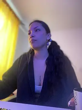 baby lizy online show from March 18, 10:26 pm