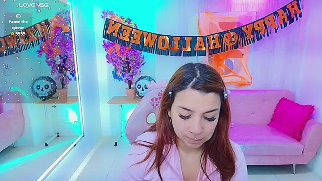 Gabby evanns online show from November 4, 12:10 pm