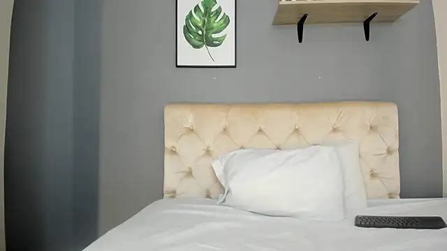 Soe Lara online show from January 12, 2:11 pm