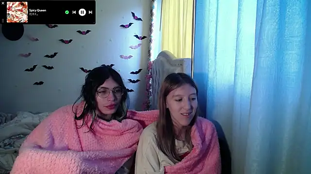 BRIAR AND BLAIR online show from September 10, 7:25 pm