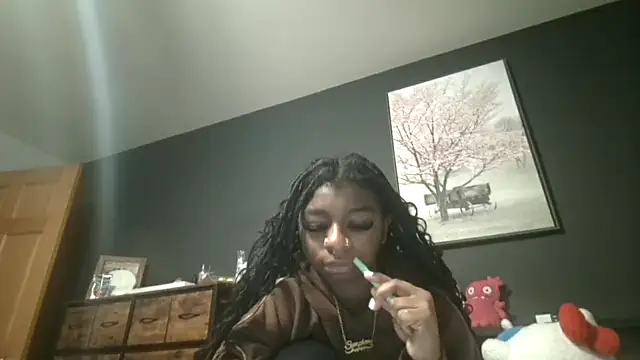 Harmonyxlover online show from December 19, 10:35 pm