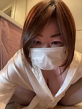 Yukimi- online show from February 2, 8:30 pm