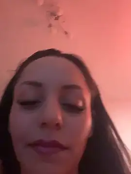Chiara0102 online show from May 18, 8:04 pm