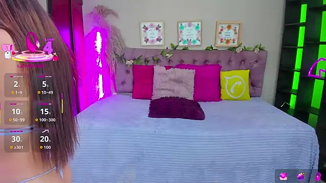 Lia Keen online show from November 25, 8:42 pm