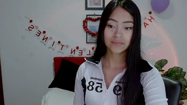 NatalyEscobar lx online show from September 19, 12:59 pm