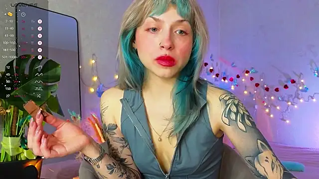 lavenderluxe online show from February 10, 4:21 pm