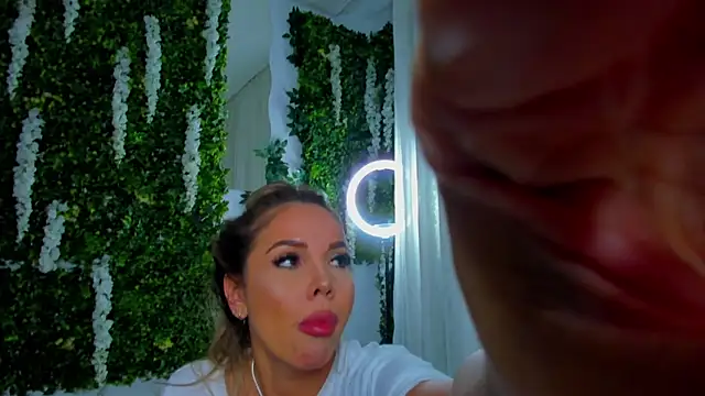 VivienCarter online show from September 15, 4:04 pm