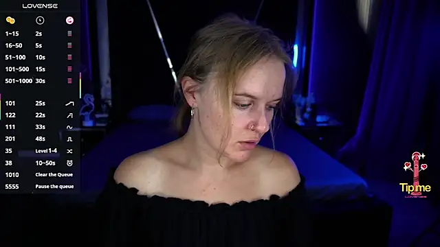 MaribelRiverr  online show from September 14, 5:49 am