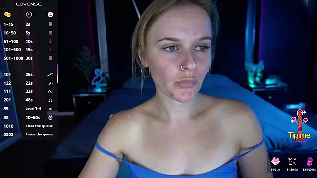 MaribelRiverr  online show from September 16, 7:38 am