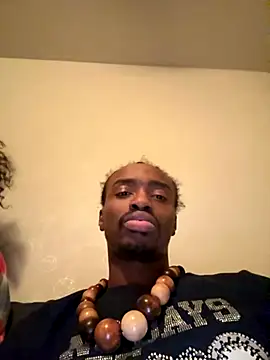 exotic  couple online show from December 3, 4:04 am