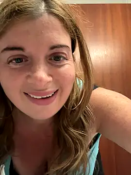 Lombada online show from October 1, 1:05 pm