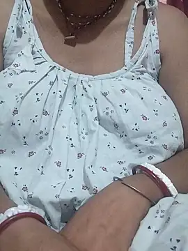 miss-Riy online show from March 31, 6:08 pm