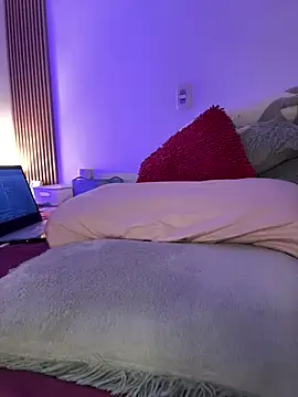 Mae Henao9 online show from September 9, 4:12 am