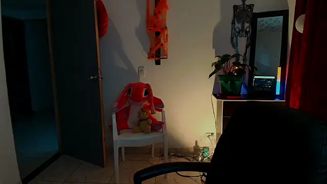 TinnaDawsom online show from October 16, 2:03 am