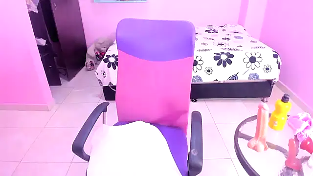 mommy whore slut online show from September 19, 4:17 pm