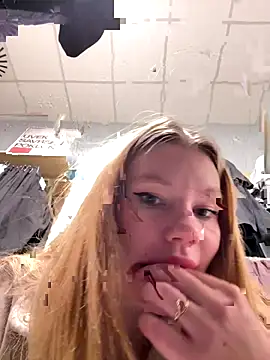 justmilaa online show from November 19, 12:27 pm