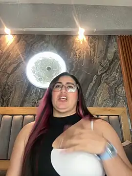 BellaPeers  online show from October 27, 2:01 pm