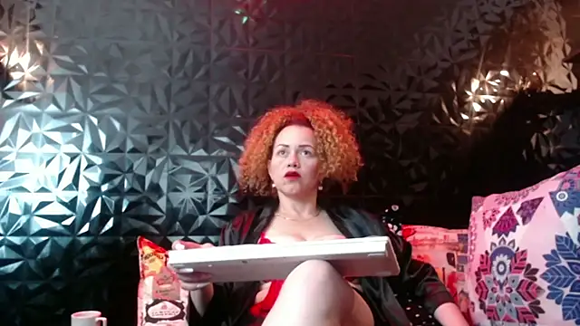 BLONDE SEXYHOT online show from October 7, 6:40 am