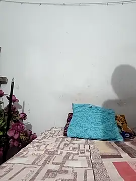 Aimeesha online show from September 27, 8:38 pm