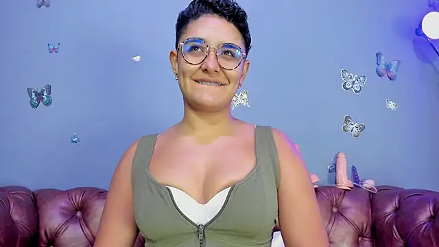 Kaira mosse online show from November 27, 11:57 am