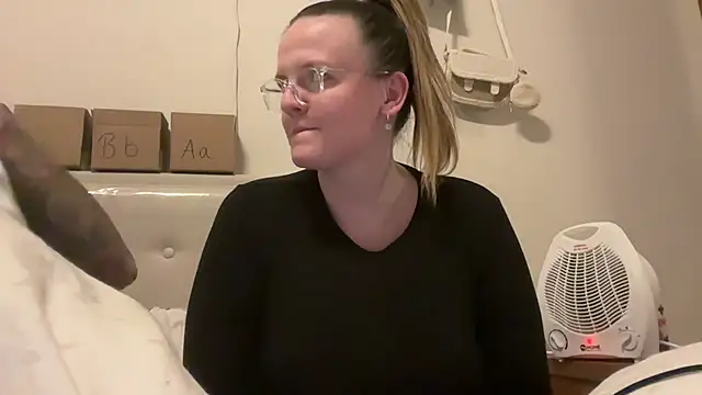 Sexyyduoxx online show from December 5, 7:59 pm