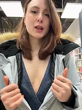 Dina Tease online show from February 19, 11:10 am