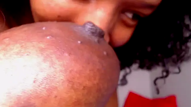 Silkytitss online show from February 13, 9:55 am