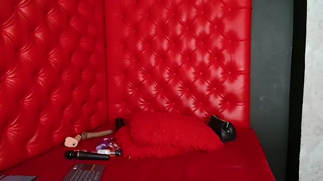 VALENTINA3x online show from September 18, 12:04 pm