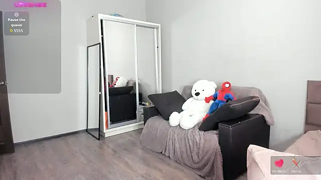 Aurelia kato online show from March 31, 5:07 am