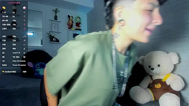 ZuryRamirez  online show from September 14, 7:56 pm