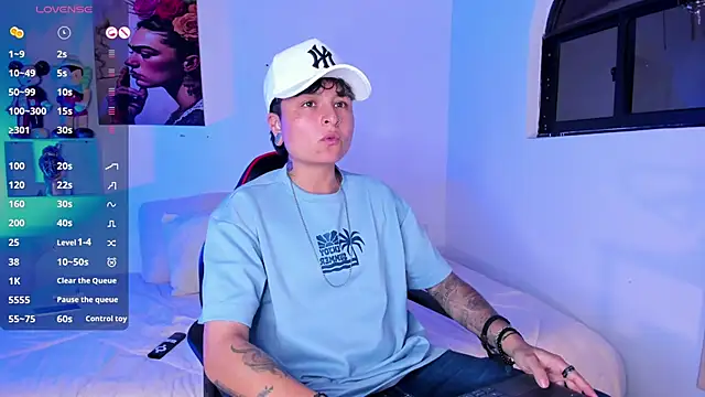 ZuryRamirez  online show from June 7, 7:10 pm
