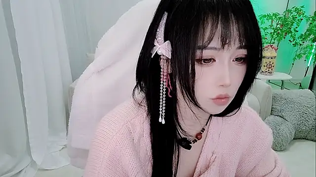 Vaness-a online show from February 4, 4:54 pm