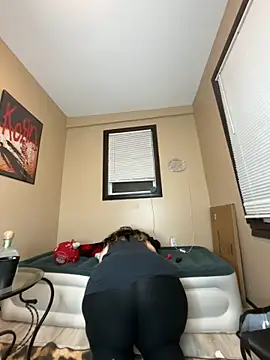 tillymarie34 online show from April 4, 3:16 am