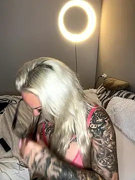 Nina LiveXXX online show from January 12, 3:17 pm