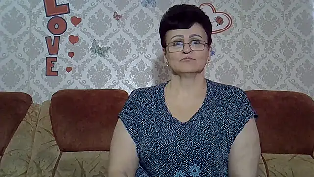 PaulaGolden online show from October 16, 9:23 am