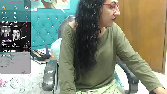 sabrina dupont online show from October 18, 1:58 pm