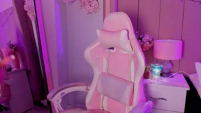 MollyBigBoobs12 online show from October 8, 10:25 pm