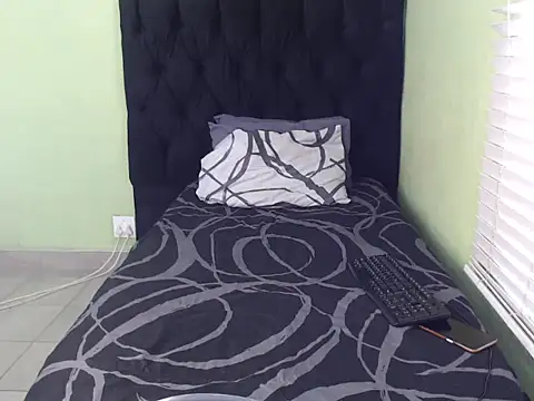 ThickPearlx23 online show from October 21, 11:03 am