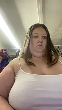 Chloee Peach online show from March 24, 5:46 am