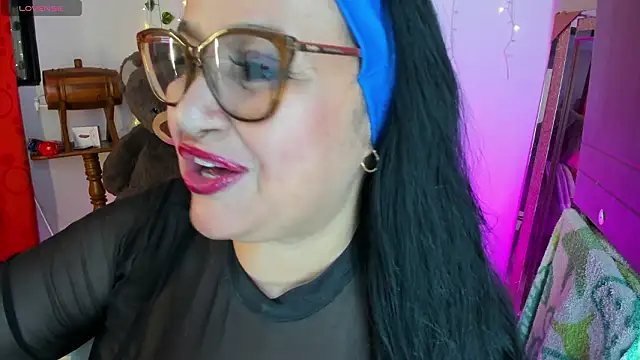 Gia Nahomi online show from March 4, 11:33 pm